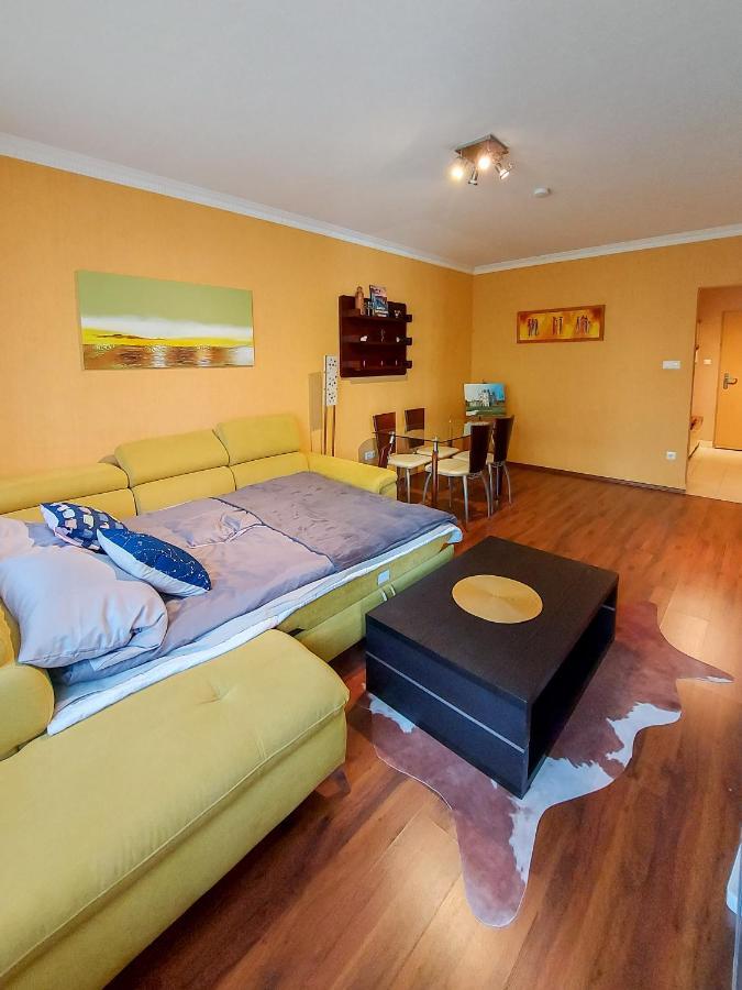 Harmony Apartments บูดาเปสต์ ภายนอก รูปภาพ
